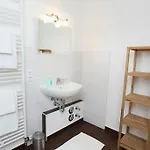 Zur Linde Hotel