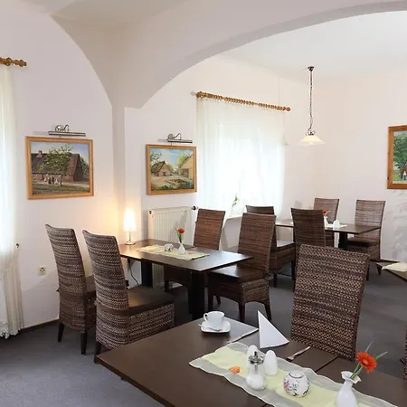 ホテル Zur Linde Hechthausen